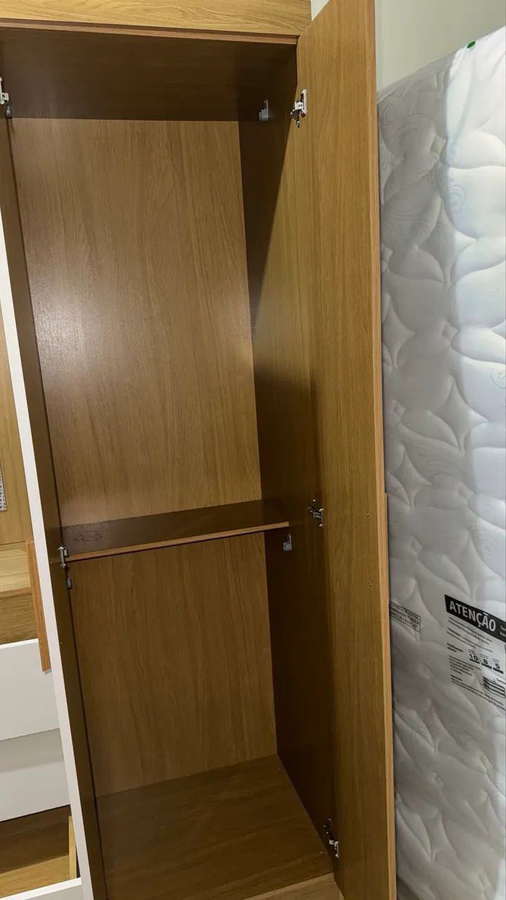 GUARDA ROUPA, COM UM MÊS DE USO  - Foto 3