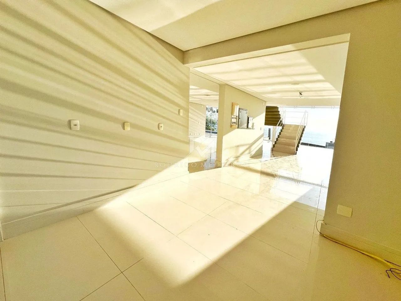 Casa em condomínio com 3 suítes e vista para o mar em Cacupé - Foto 4