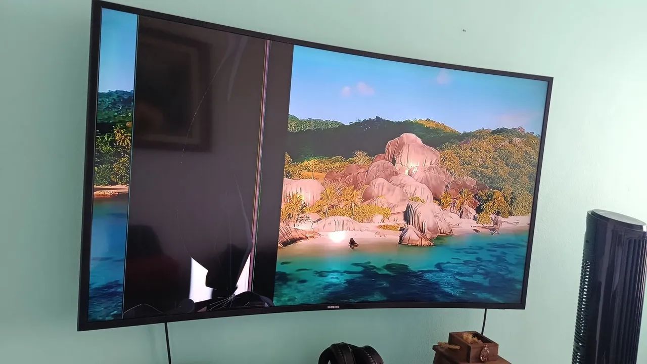 Smart TV Samsung 48" com defeito - Foto 4