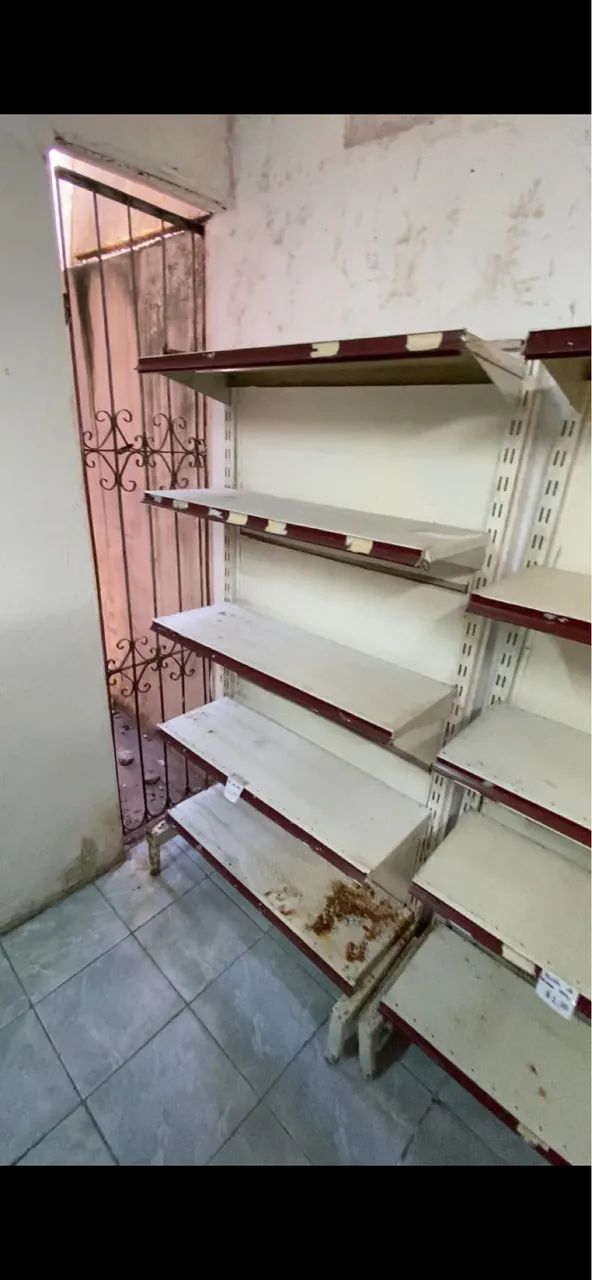 Prateleiras / Gôndolas  - Foto 3