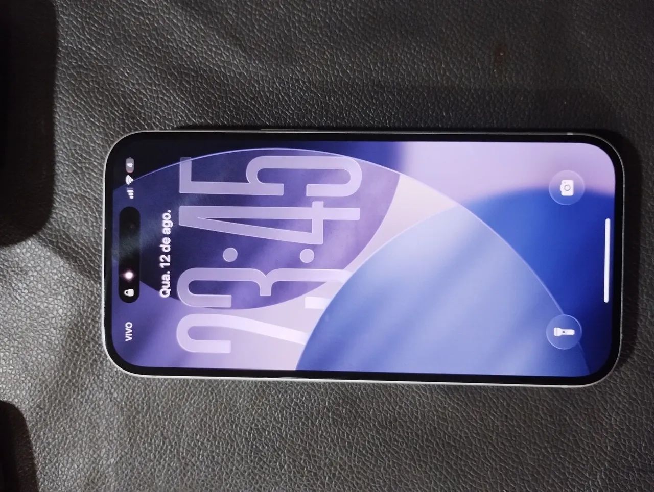 Celular com nota fiscal acompanha caixa e carregador  - Foto 2