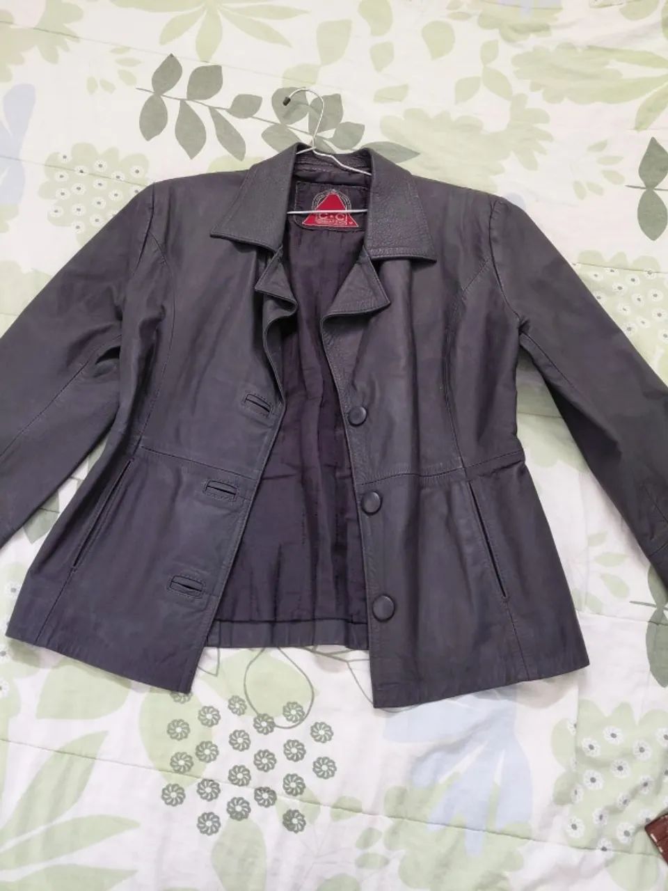Roupas seminovas diversas - Foto 3