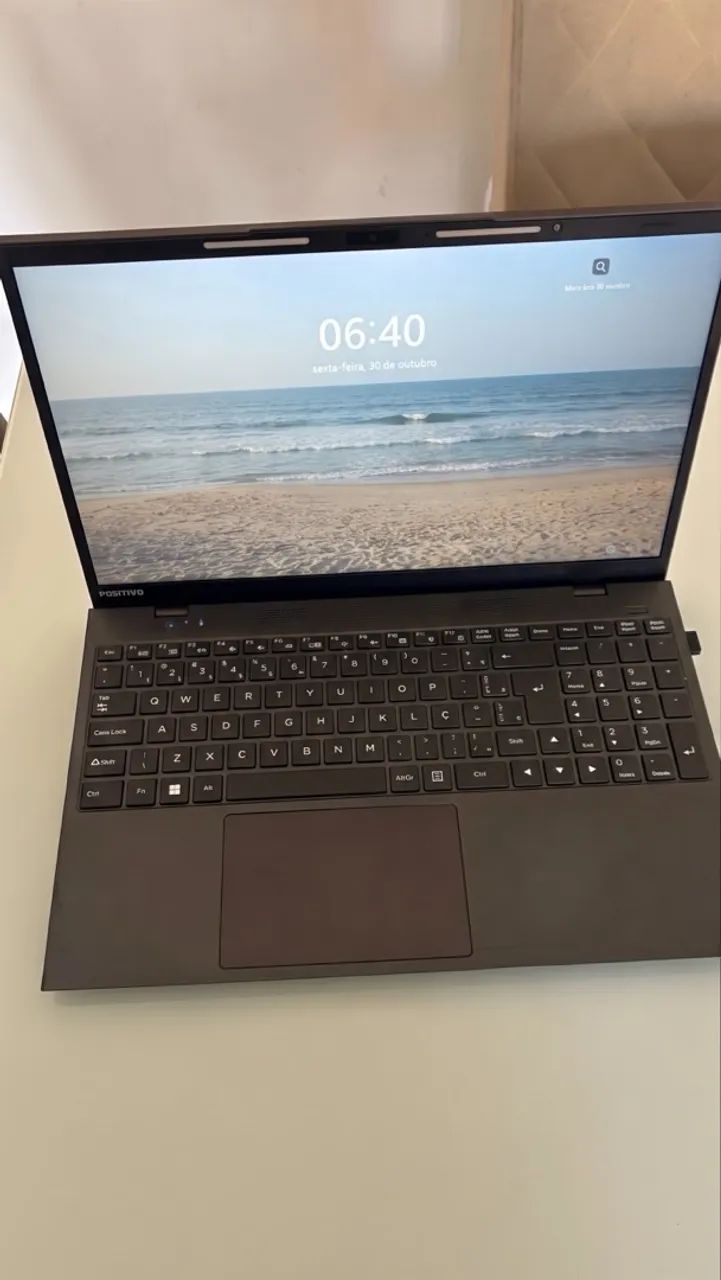 Notebook Windows 11 / 8 GB