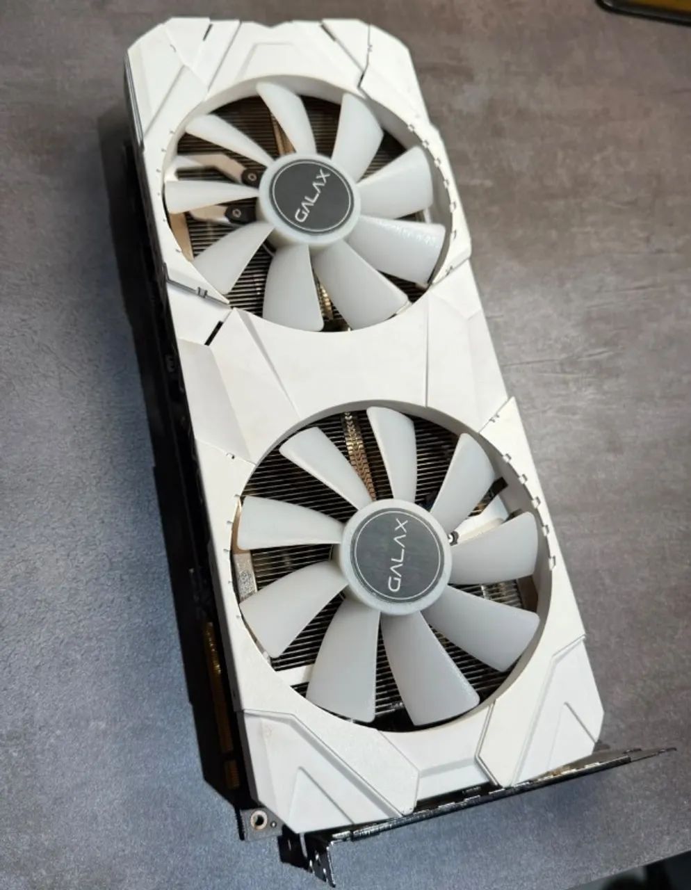NVIDIA RTX 2080 White GALAX  - Foto 2