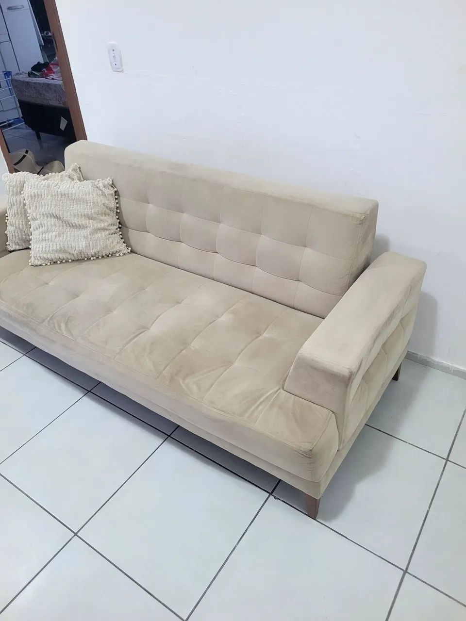 Sofá Retro, 3 lugares - Bege 