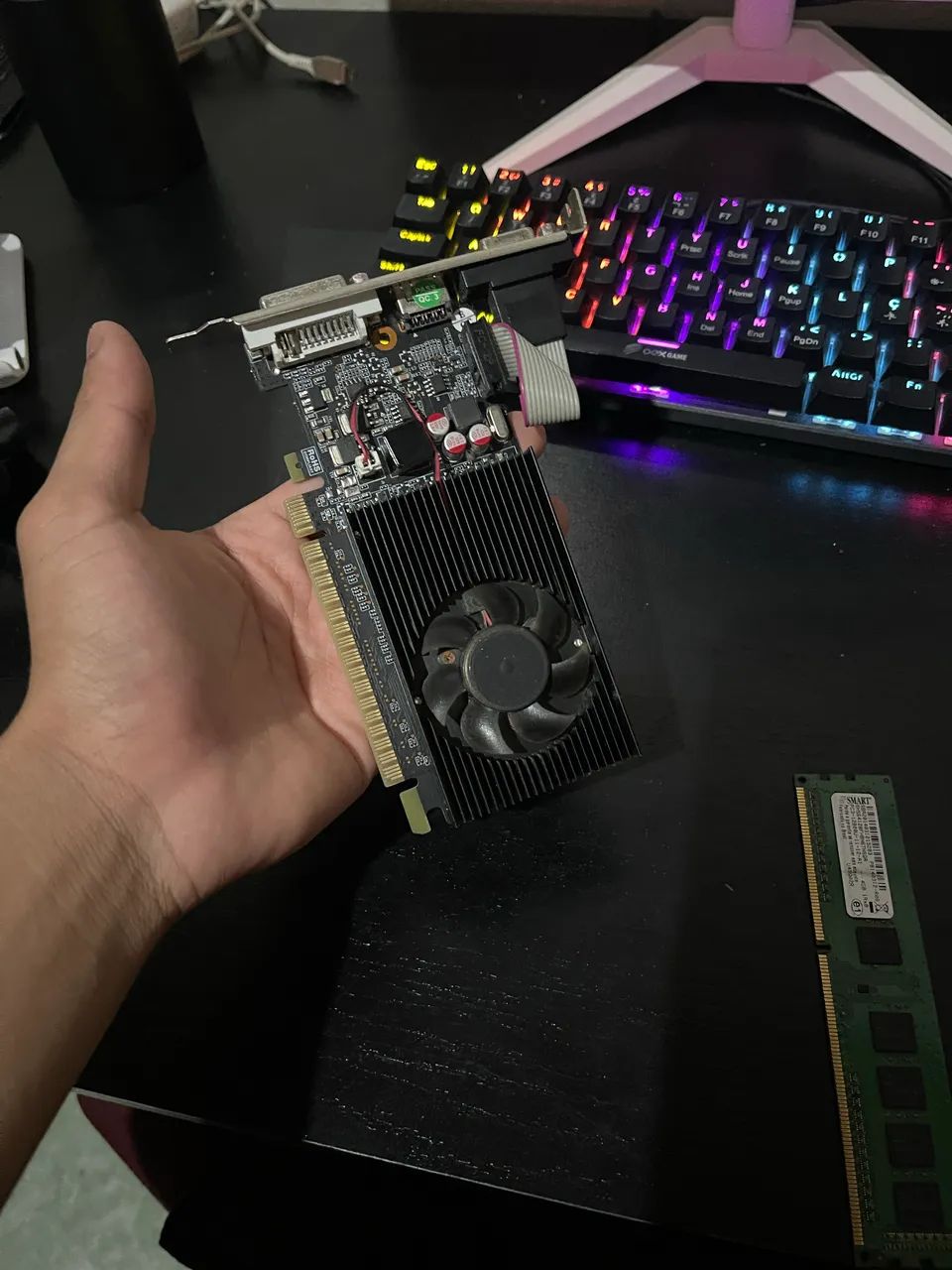 Gabinete + Teclado e Processador  - Foto 3