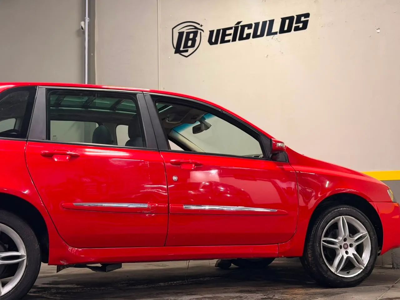 Fiat Stilo Dualogic 1.8 Sporting Flex 8V 5P 2010 - Foto 4