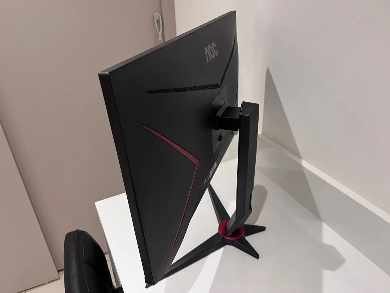 Monitor gamer 27? AOC - Foto 2