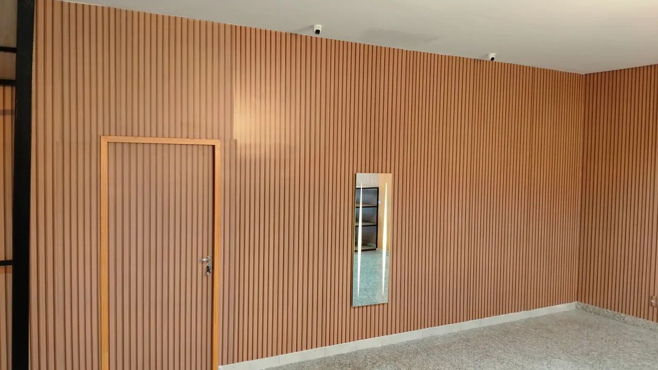 Envelopamento em geral  parede teto mesa móveis 