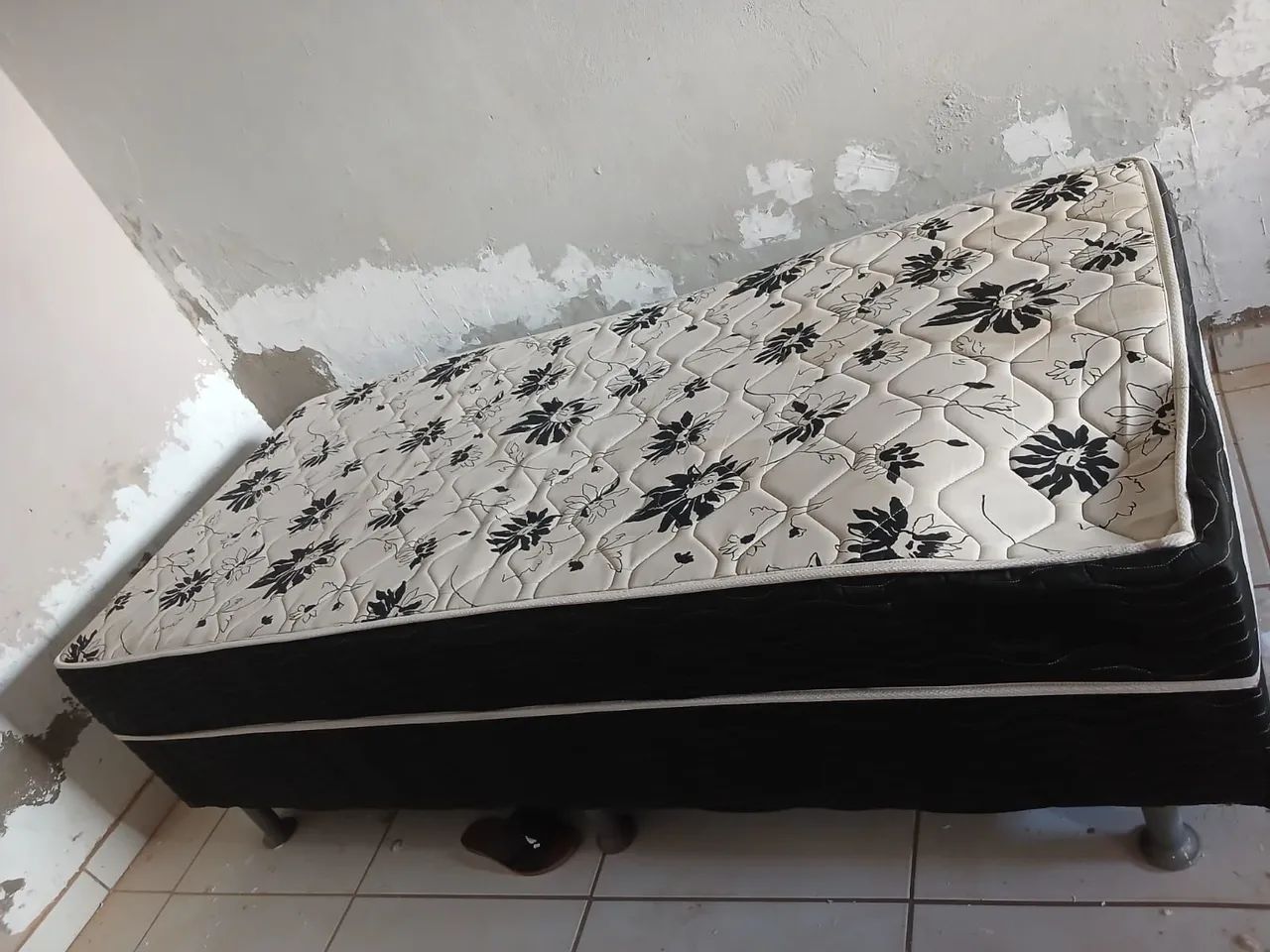 Cama box conjugada de solteiro