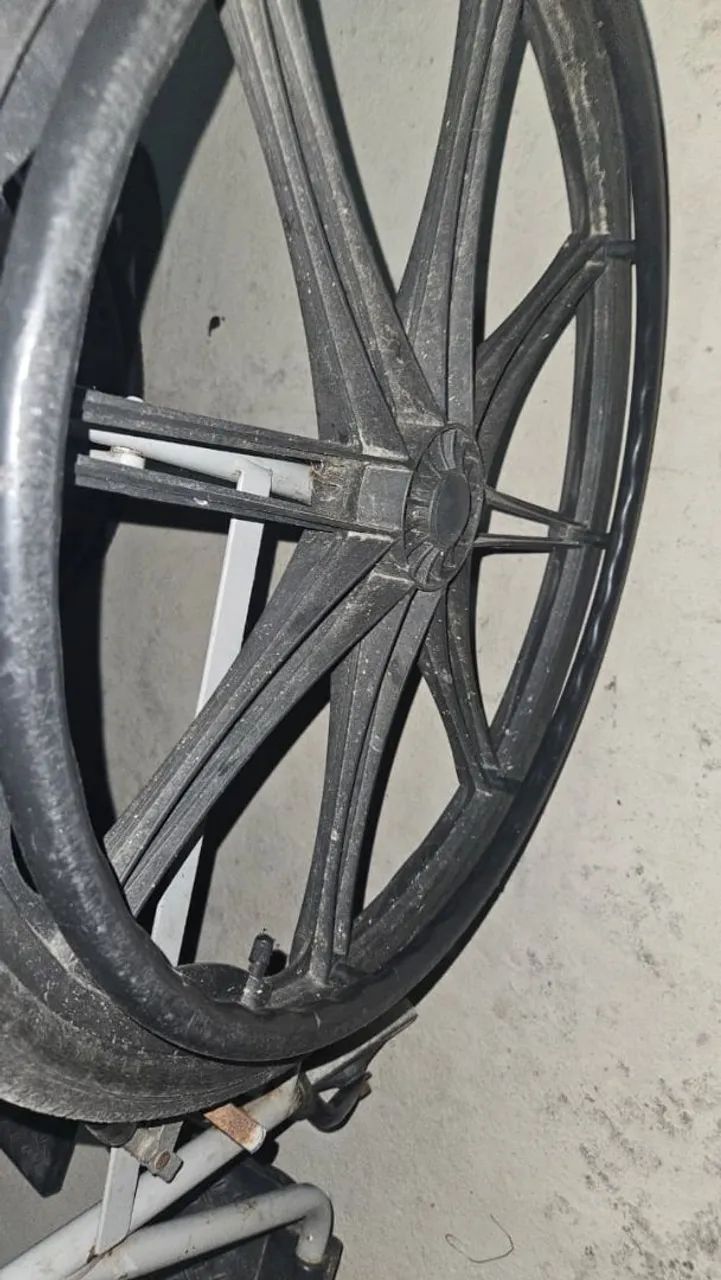 CADEIRA DE RODAS  - Foto 5