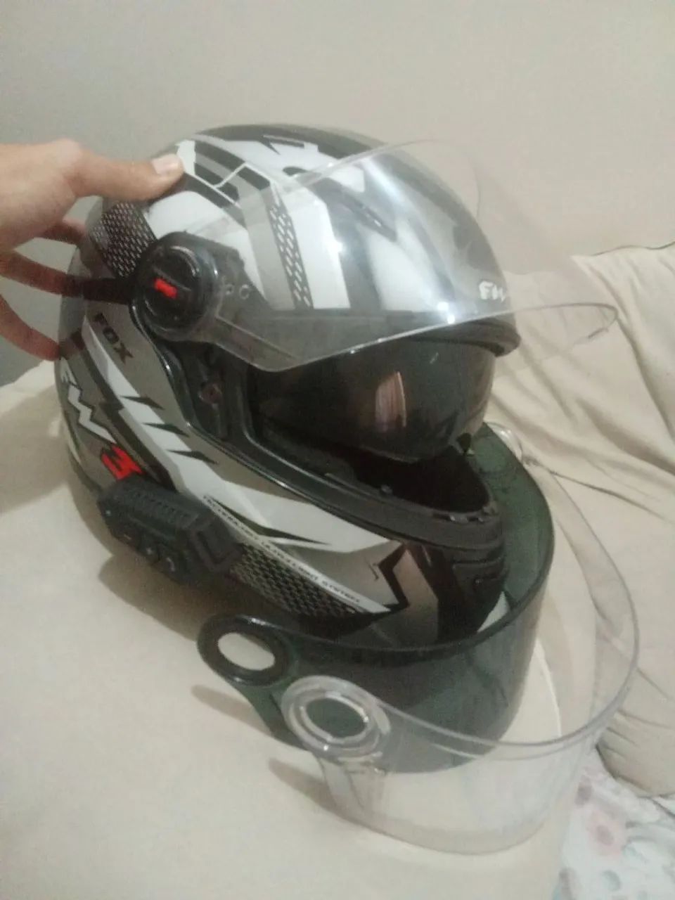 CAPACETE FW3 + INTERCOMUNICADOR + NARIGUEIRA 