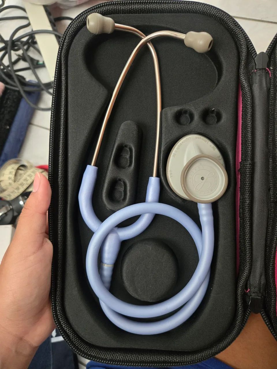 Estetoscópio 3M Littmann Lightweight Azul Claro + Estojo - Foto 2