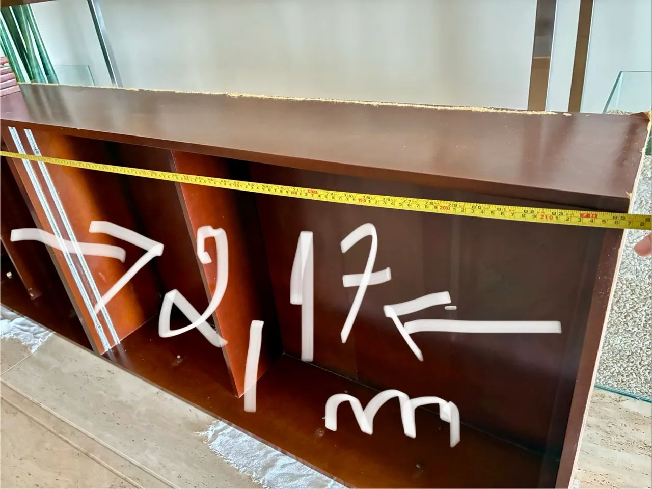 2 móveis excelentes - MDF - vidro perfeito - para sala e quarto - Foto 5