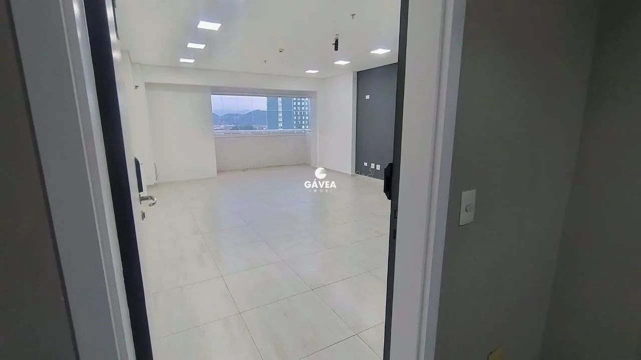 Conjunto Comercial/sala para aluguel no Centro em São Vicente. - Foto 4