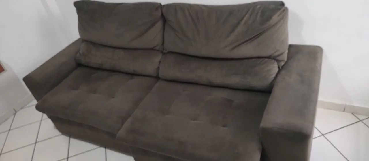 Sofá retrátil e reclinável 