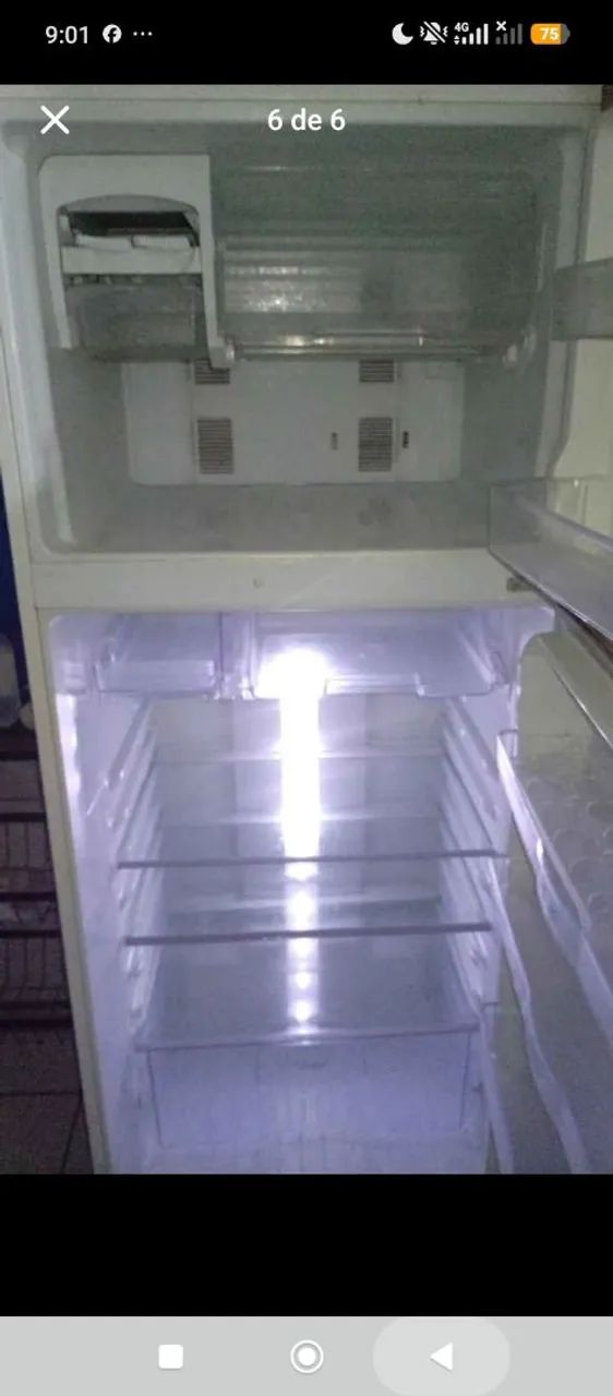 Geladeira semi nova  - Foto 2