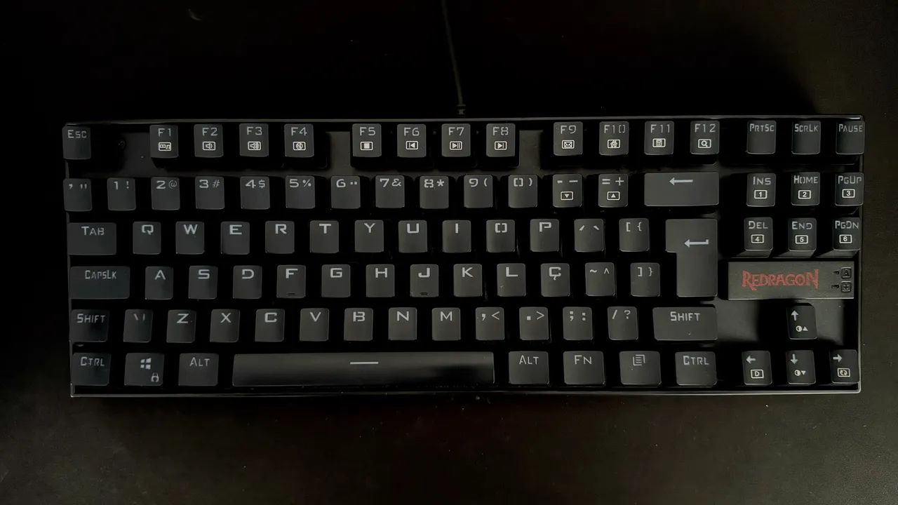 Teclado mecânico Redragon Kumara RGB switch azul abnt2 - Foto 3
