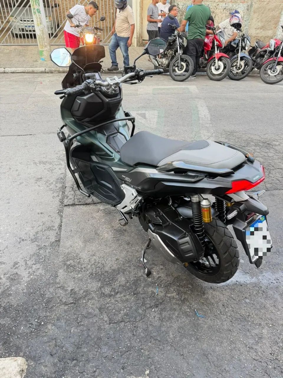 ADV 150 Honda  - Foto 3