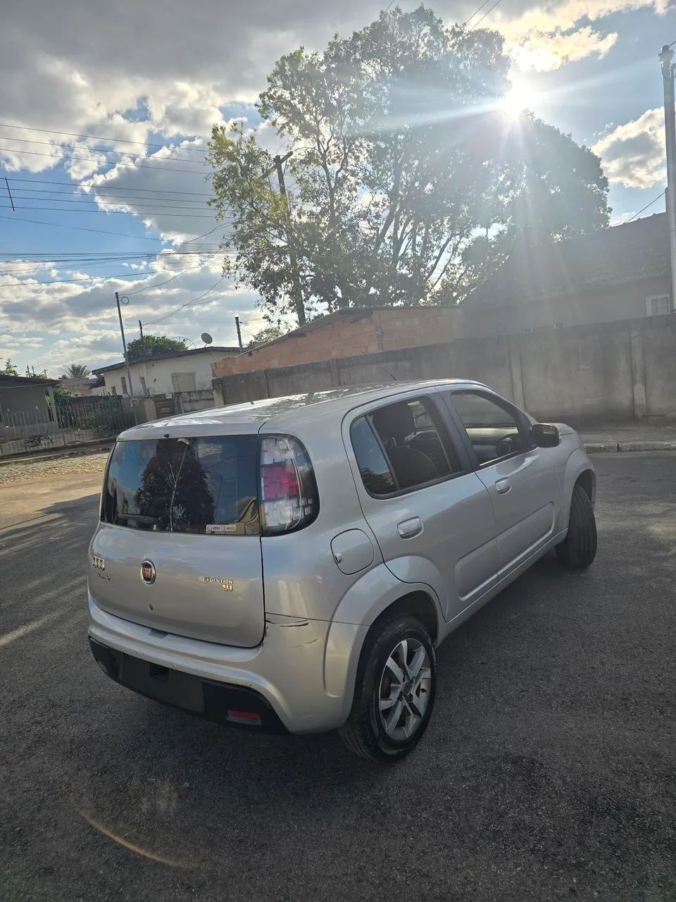 Fiat Uno Evolution 1.4 Fire Flex 8V 5P 2016 - Foto 4