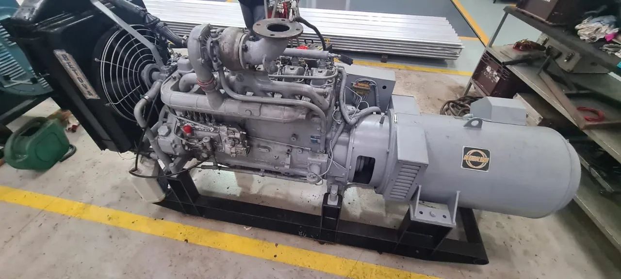 Gerador 90 kva motor MWM 6 cilindros, bomba injetora. 