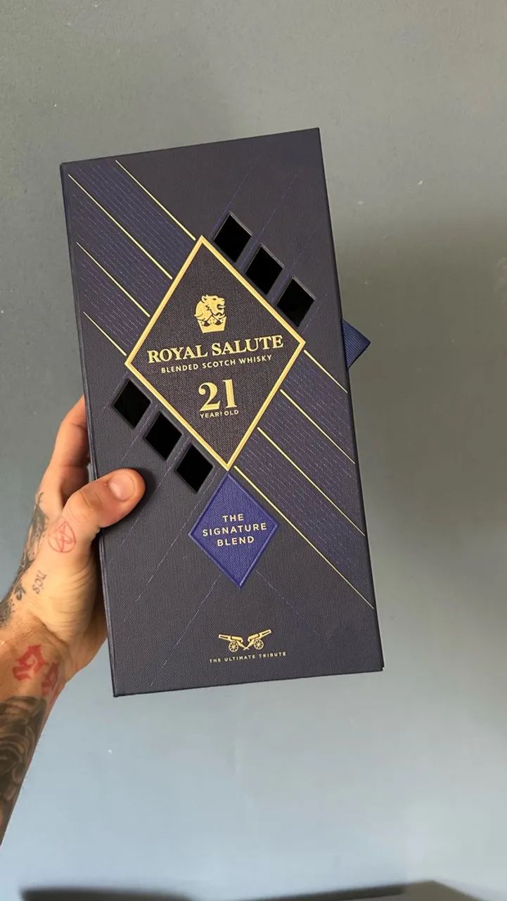 Caixa vazia royal salute 