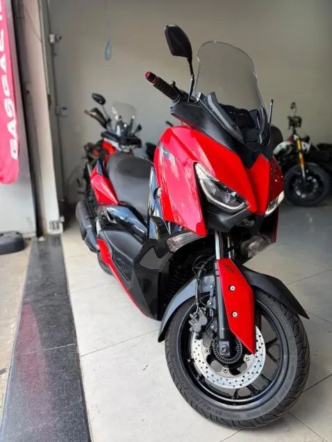 Yamaha XMAX ABS 250 - Foto 3