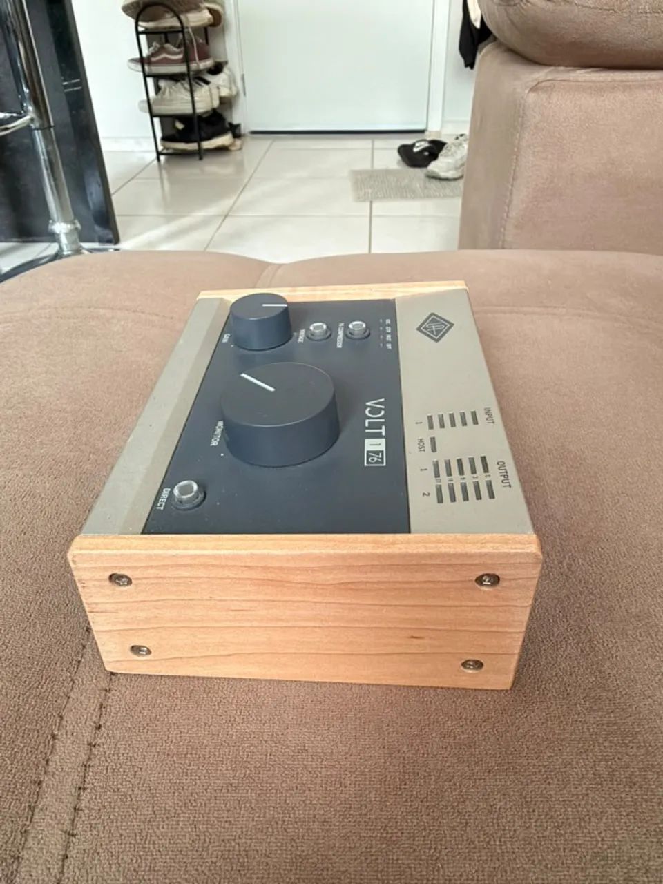 Universal Audio Volt 176 - Interface de Áudio USB - 24-bit/192 kHz - Phantom Power 48V - Foto 2