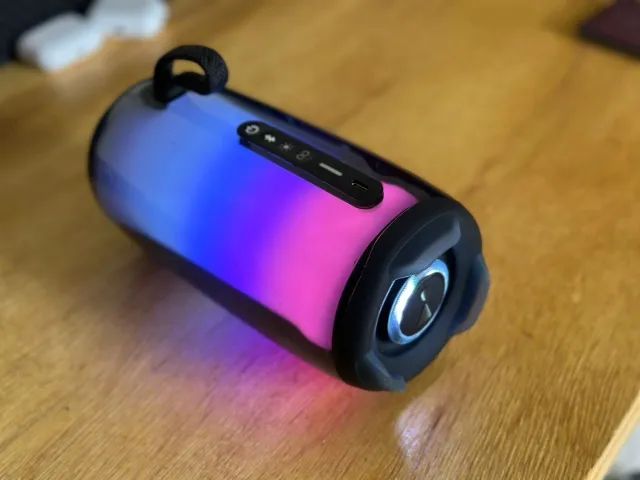 Original JBL Pulse 5 – IP67, 360° Sound, Light Show (Immaculate)