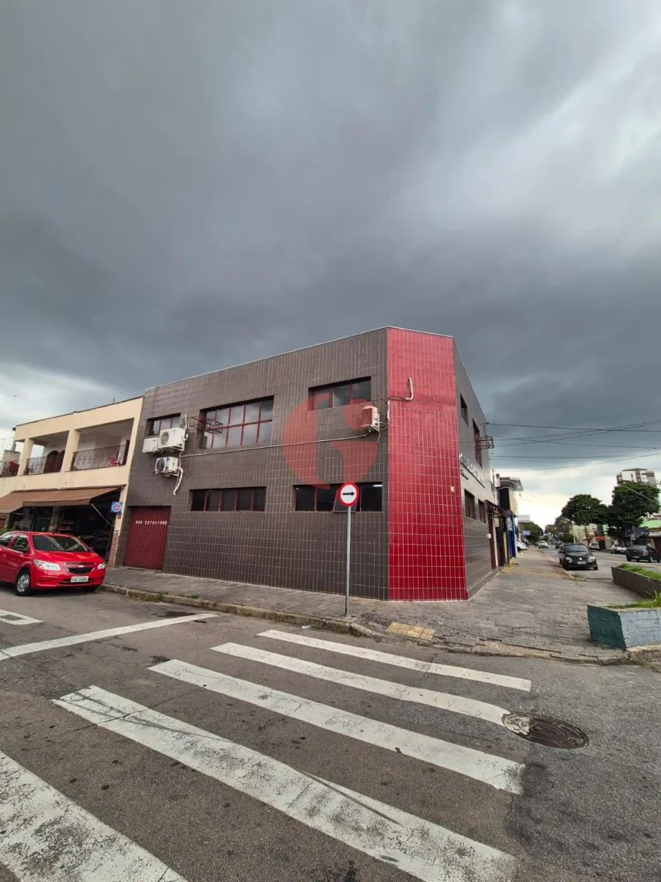Ponto comercial para venda com 250m² no bairro Monte Castelo