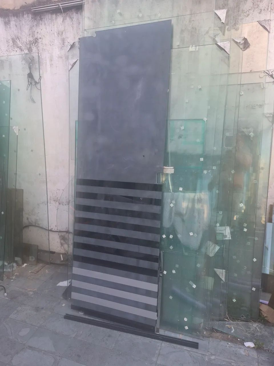 Porta jateada fumê - Foto 2