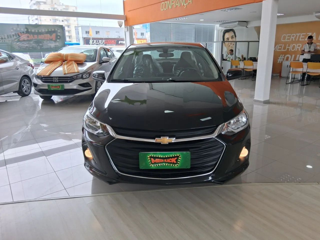 Chevrolet Onix Plus LT 1.0 12V Flex Mec. 4P 2024 - Foto 2