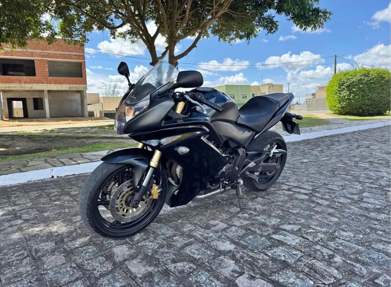 Honda CBR 600F  - Foto 3