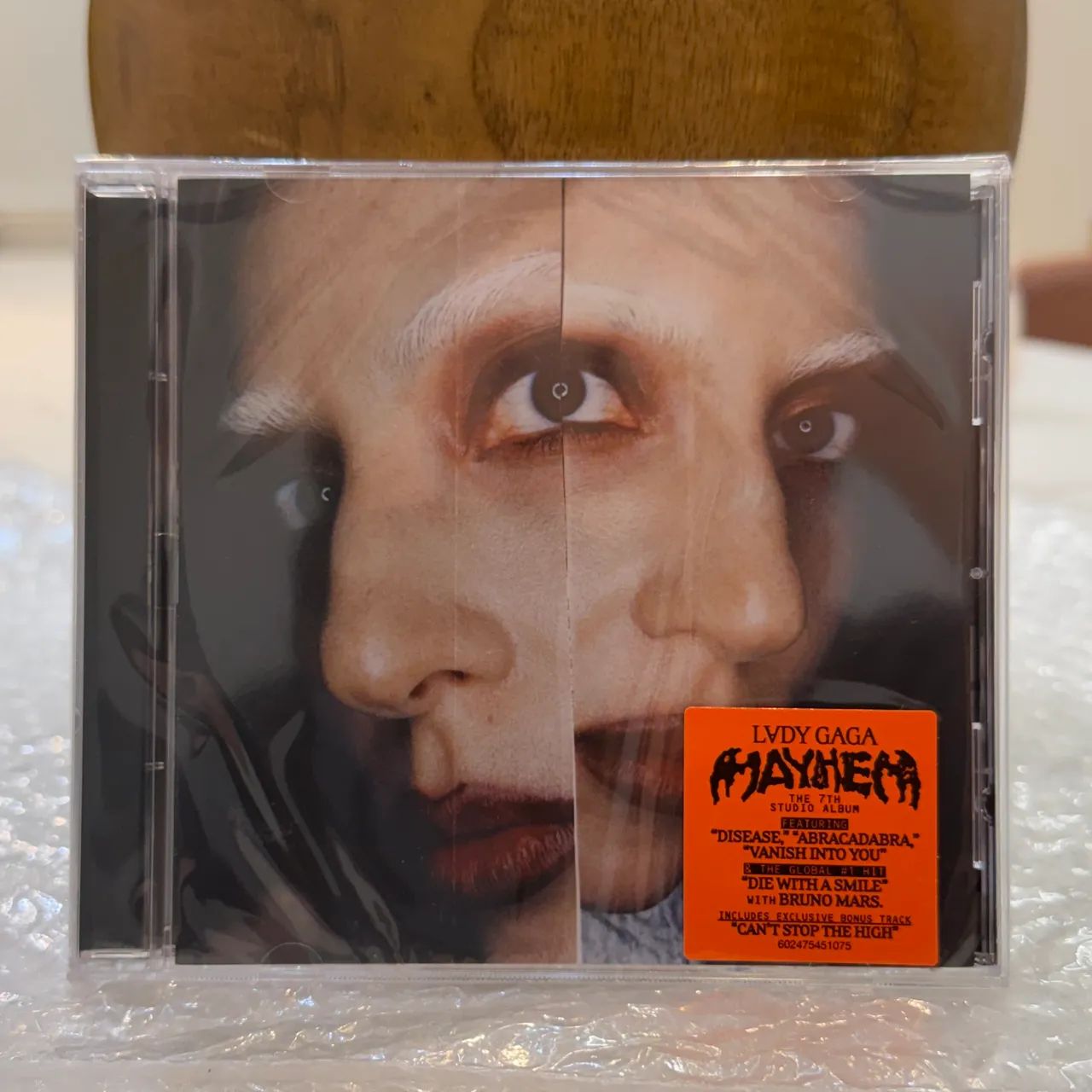 MAYHEM (Store Exclusive) - CD Importado Europa (Lady Gaga)