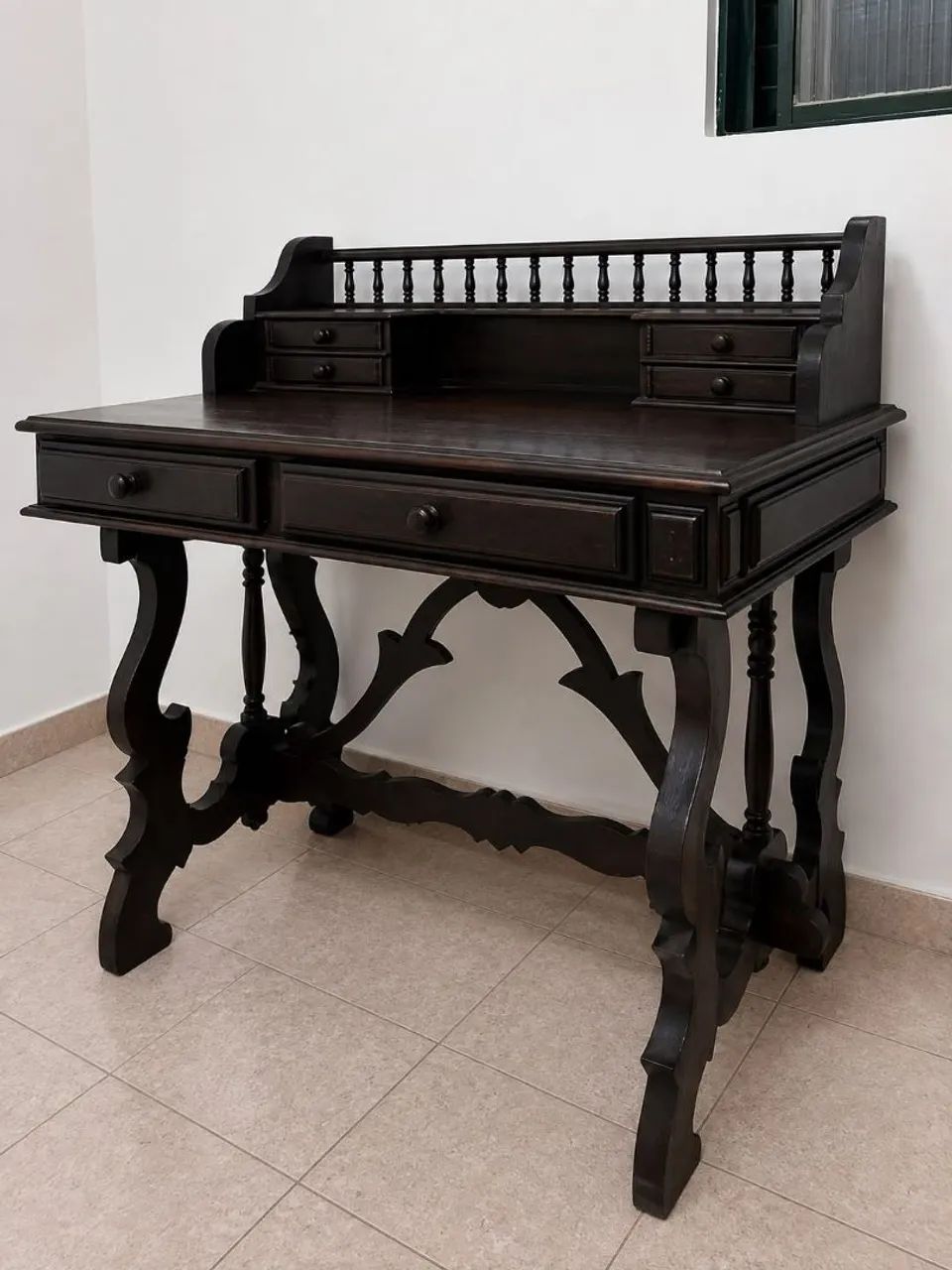 Conjunto Escrivaninha e Cadeira