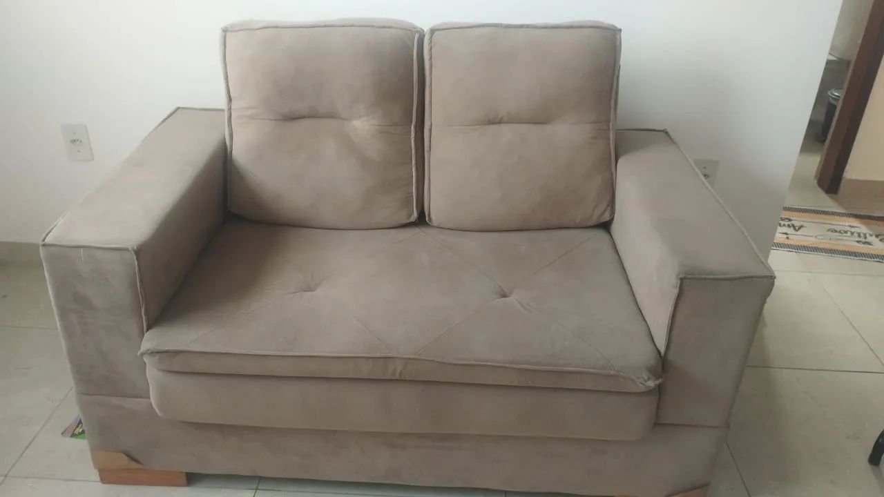 Sofá 2 lugares