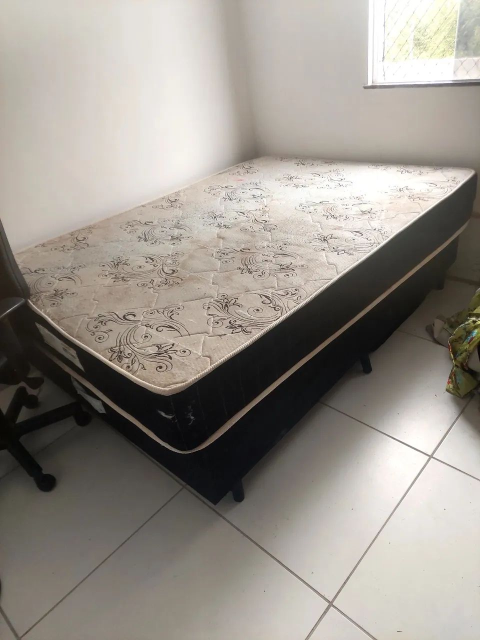 Vendo cama de casal King size usada - Foto 2