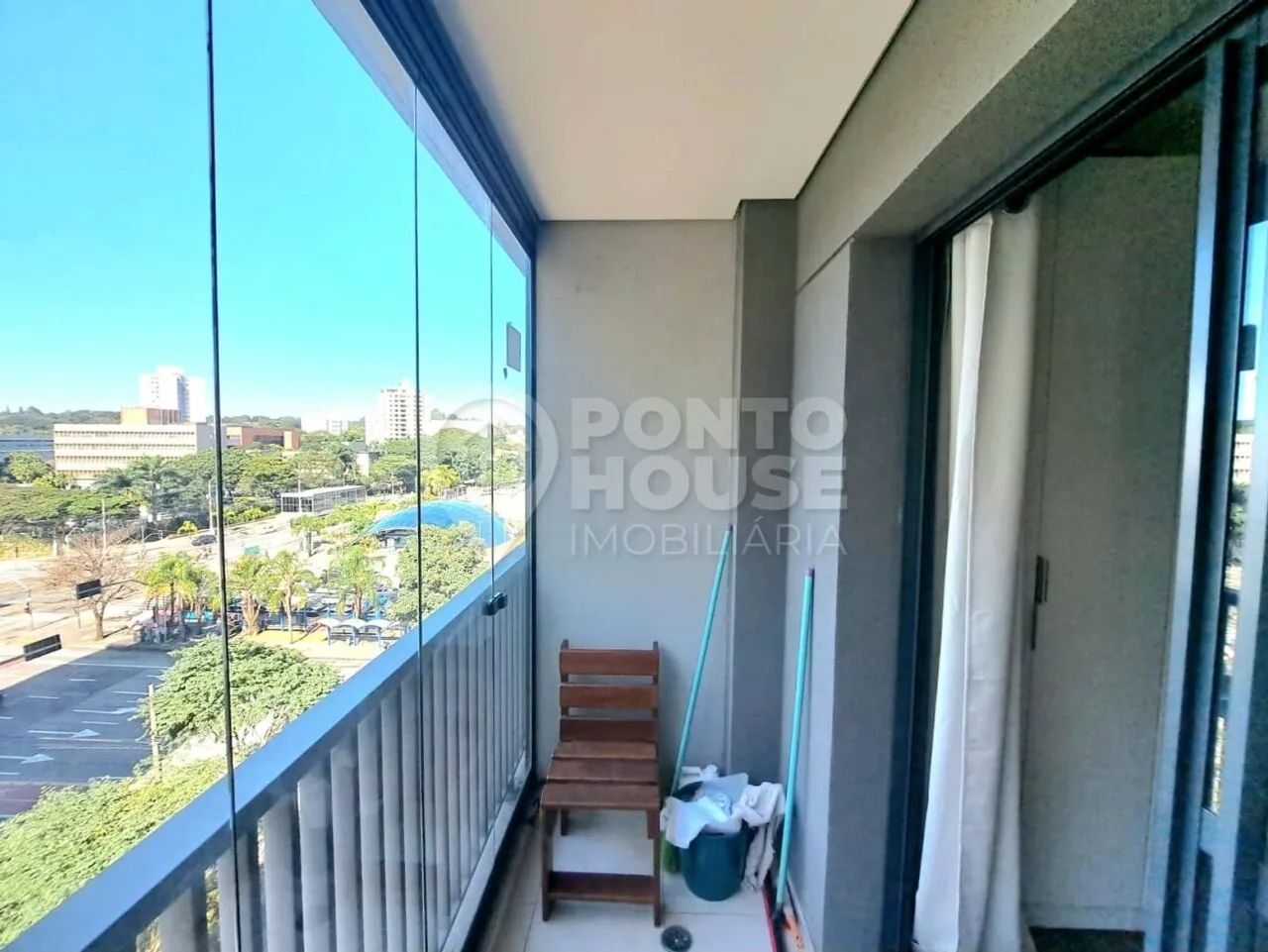 Studio mobiliado com ar condicionado do lado do Metrô Brooklim - Foto 4