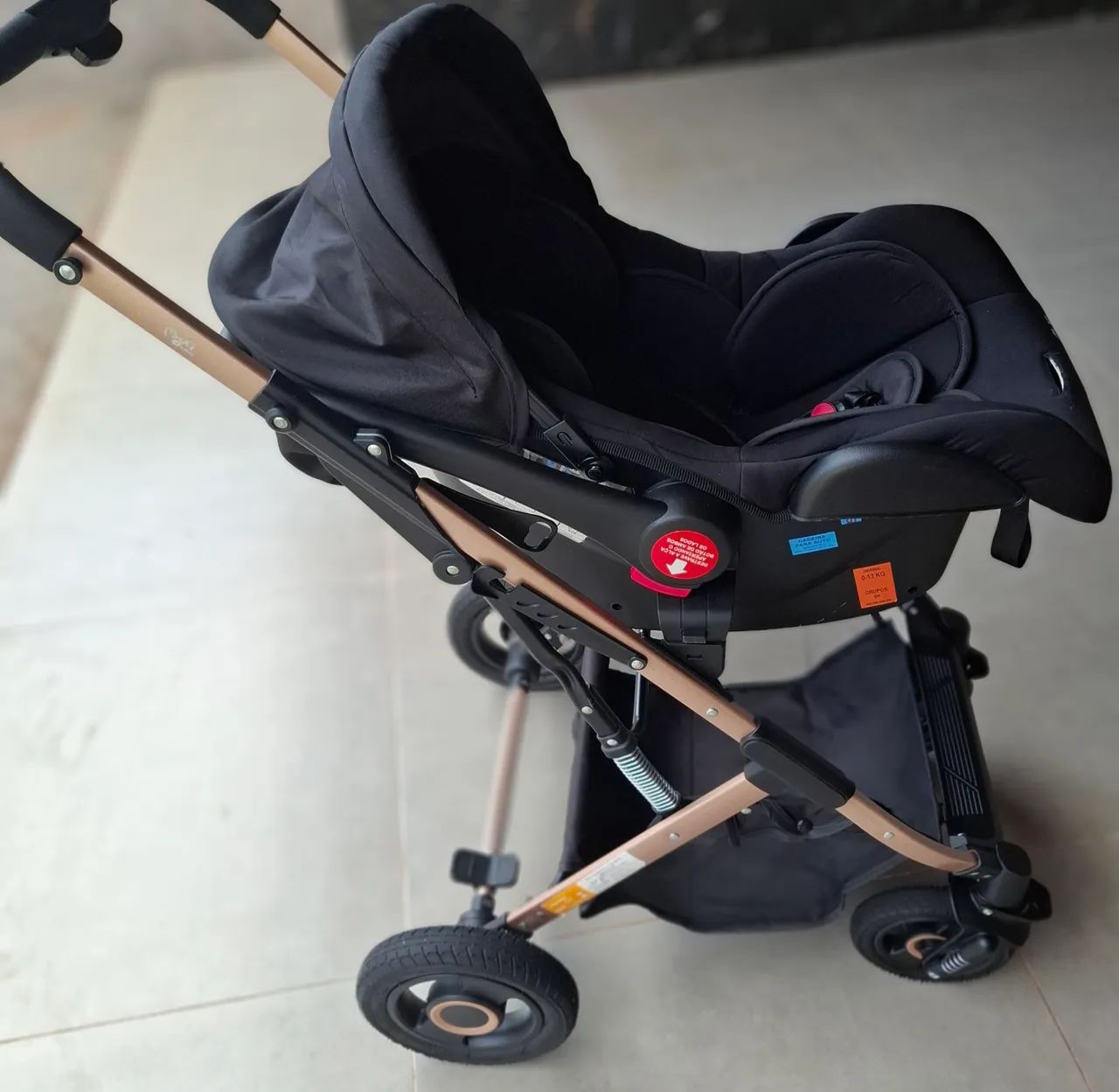Carrinho de bebe 3 em 1 - Foto 2