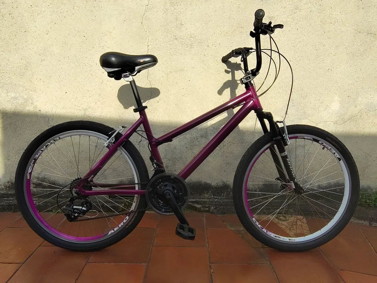 Bicicleta Mônaco toda em alumínio. - Foto 4