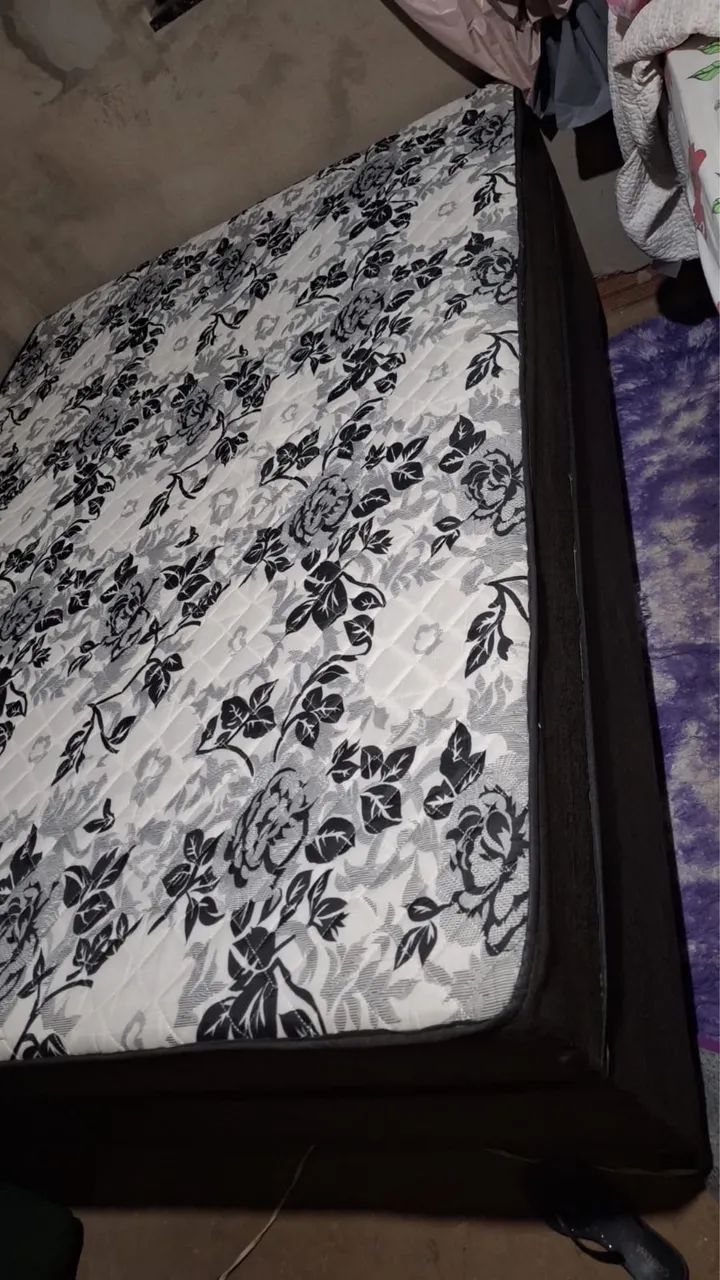Vendo cama queen - Foto 2