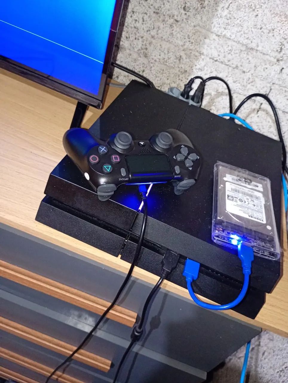 PS4 desbloqueado 1Terabyte - Foto 3