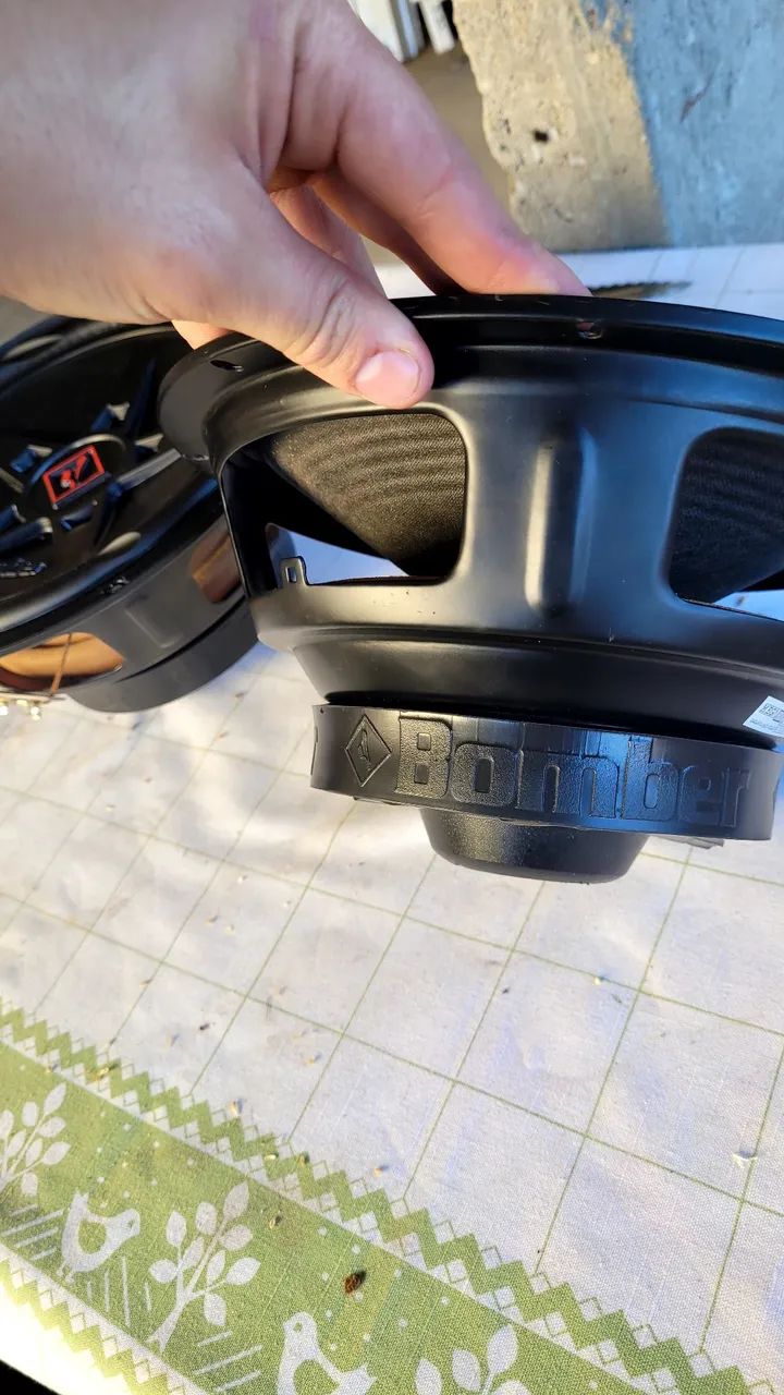 Subwoofer bomber - Foto 2