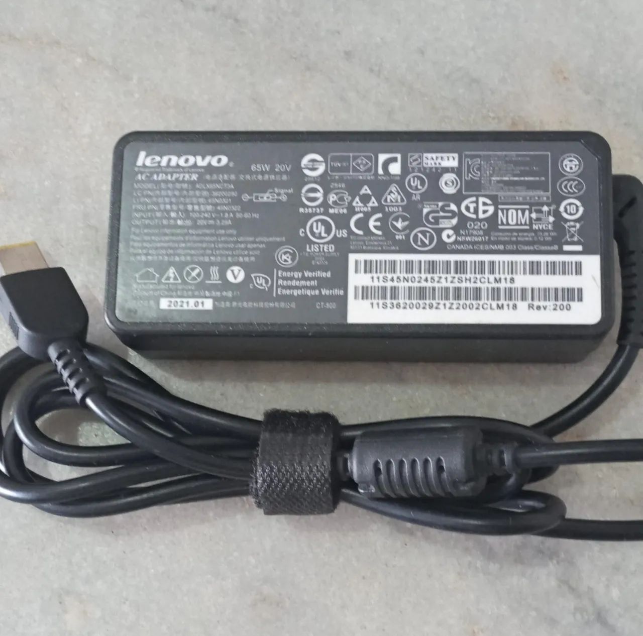 Fonte notebook lenovo 