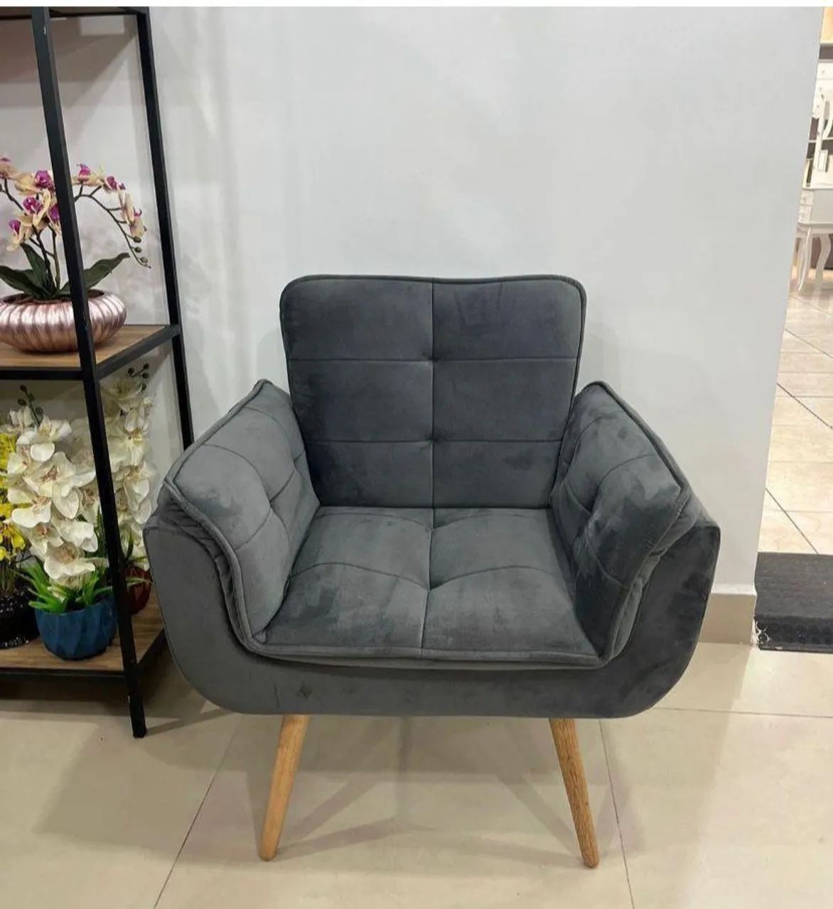 Poltronas Opala Luxo o valor 350,00 cada uma  - Foto 3