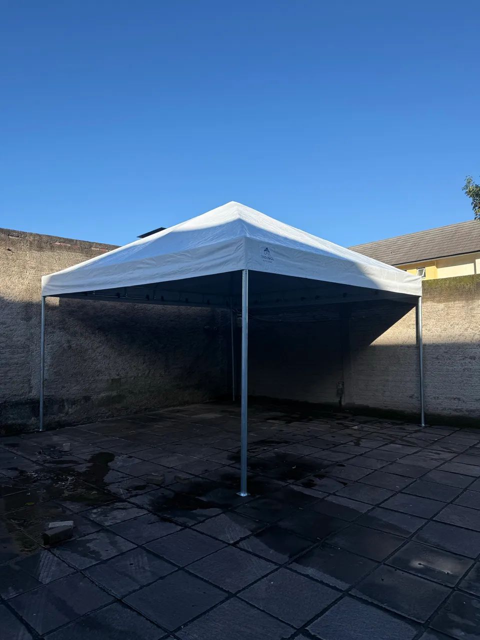 Vendo tenda piramidal 5x5 - Foto 2