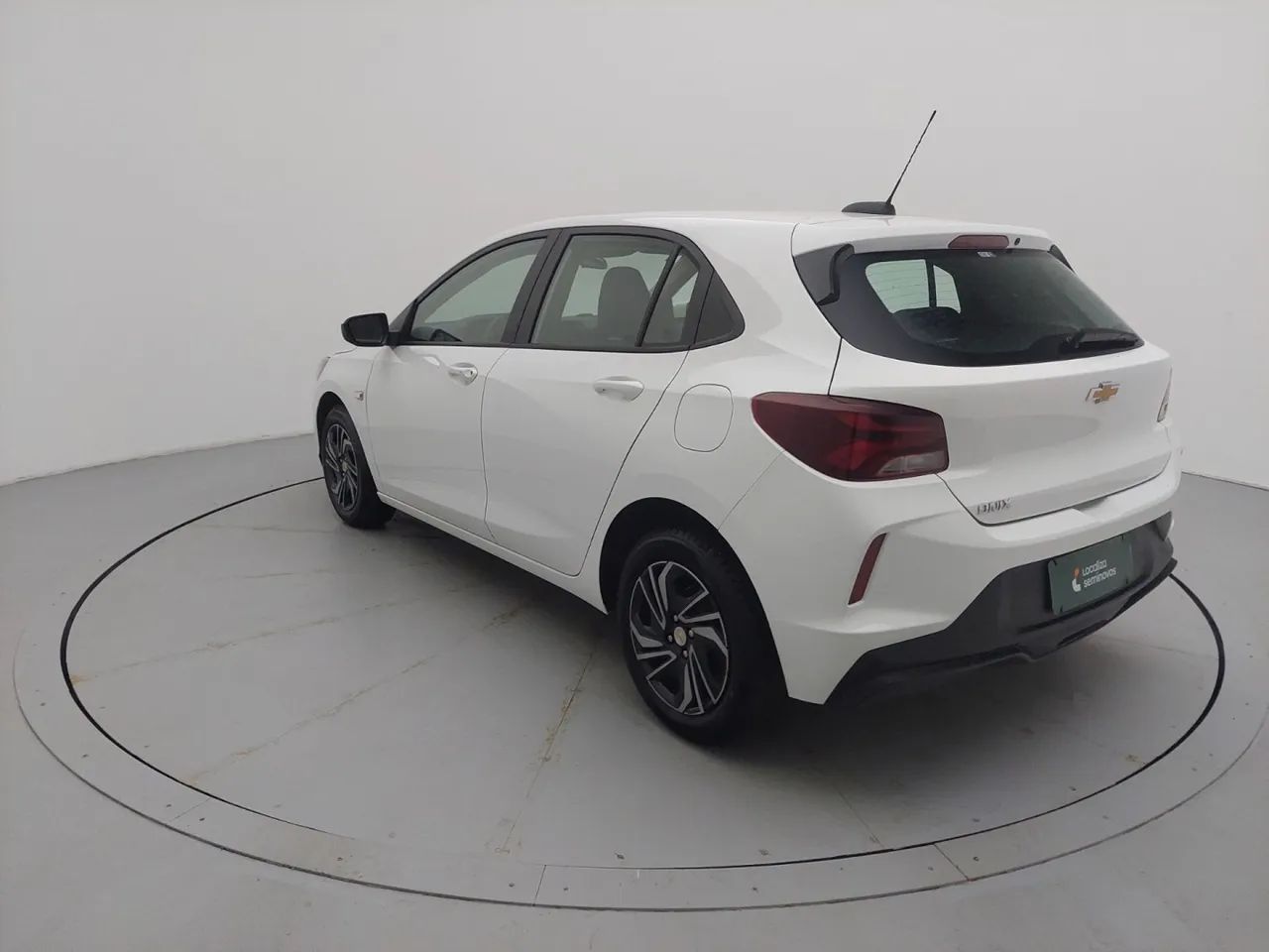 Chevrolet Onix Hatch 1.0 12V Flex Mec. 4P, foto 3 de 18