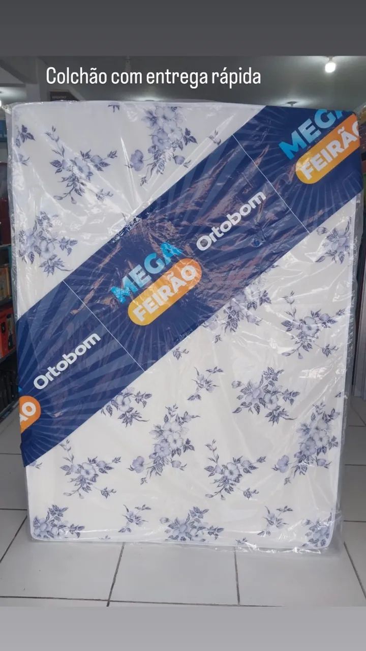 Colchão colchão. Mega mega 