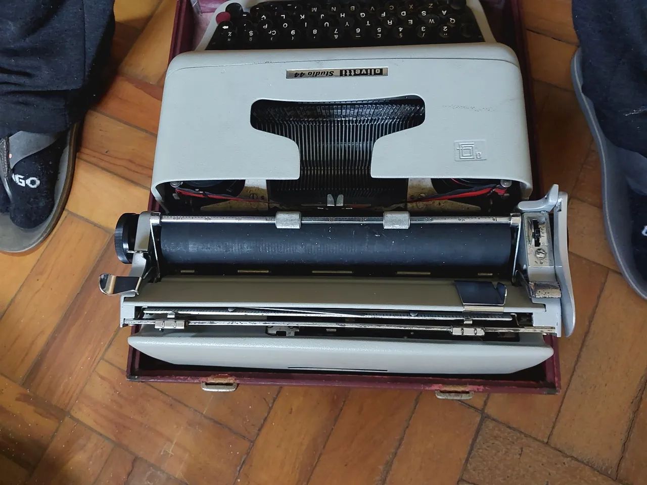 MÁQUINA DE ESCREVER OLIVETTI - Foto 2