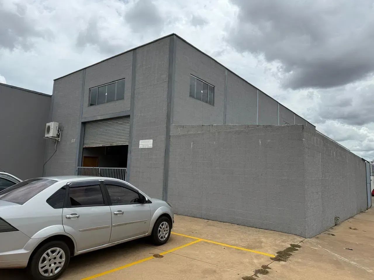 Galpão com 800m no Setor Ipiranga - Goiânia - GO - Foto 2